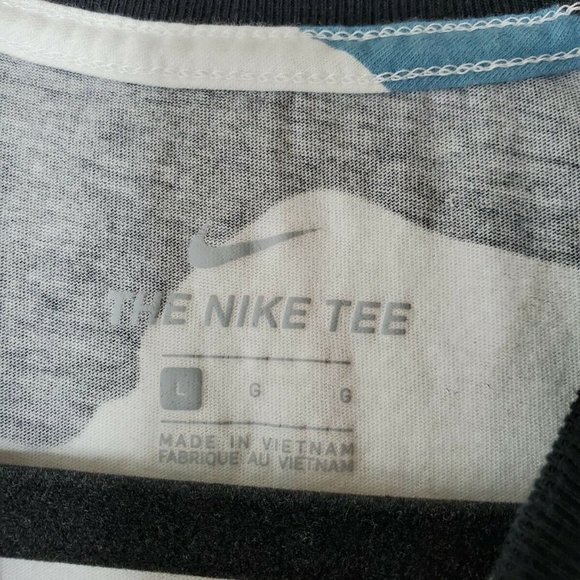 Nike Size L Blue Camo Tee T Shirt Cotton Soft - Picture 6 of 6